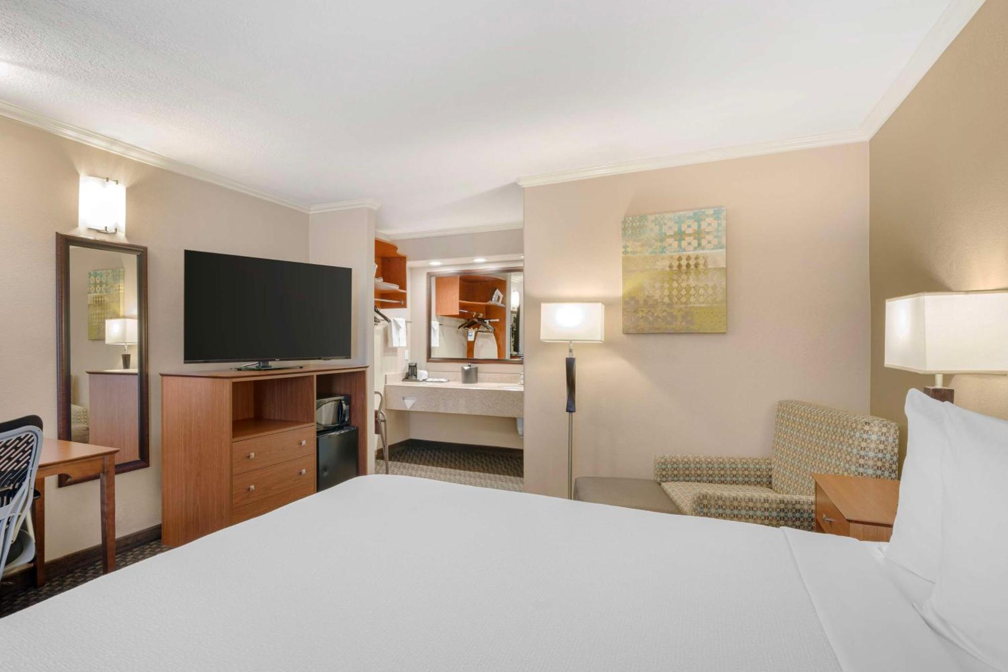 Best Western Oxnard Inn Bagian luar foto