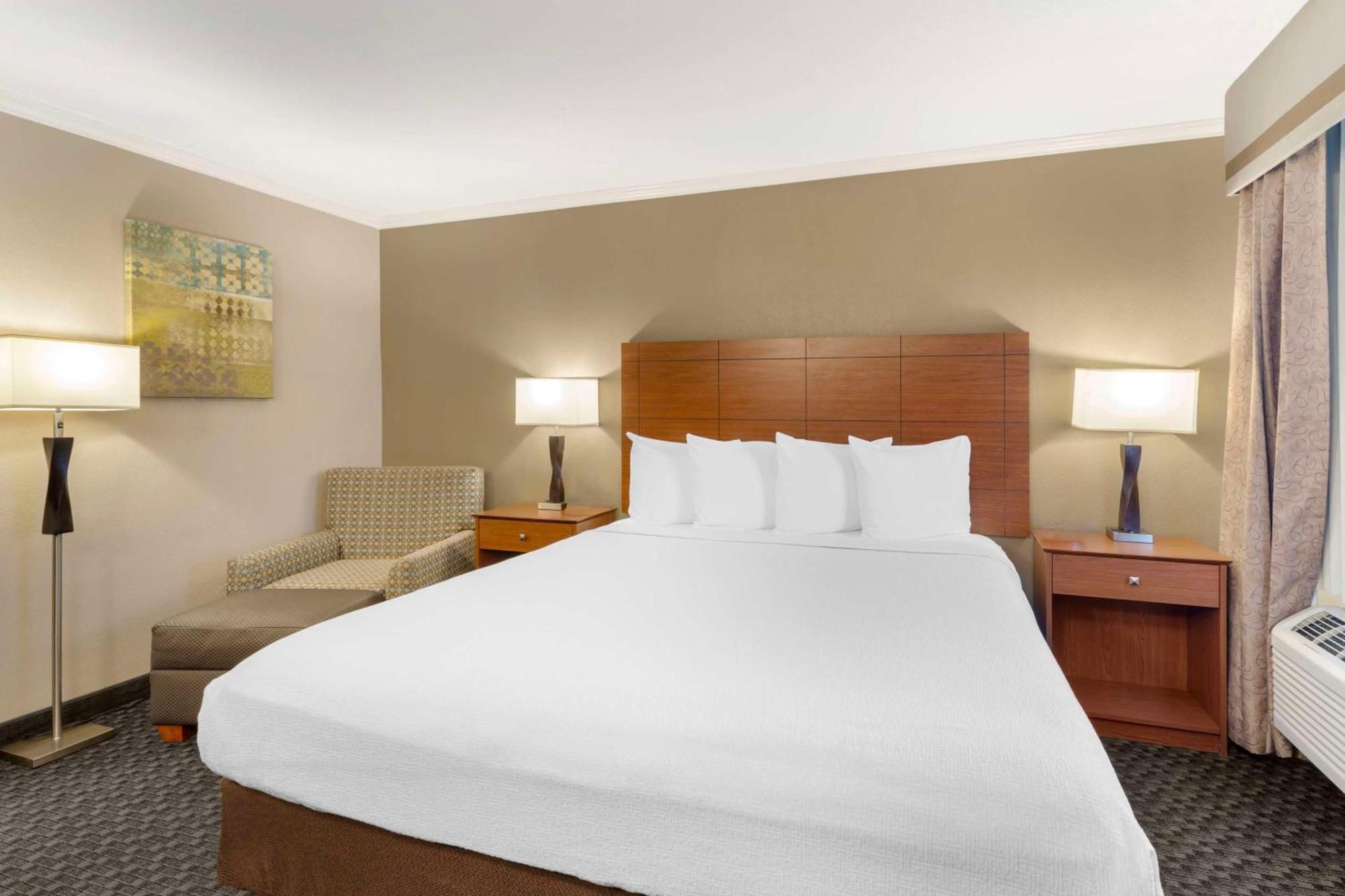 Best Western Oxnard Inn Bagian luar foto