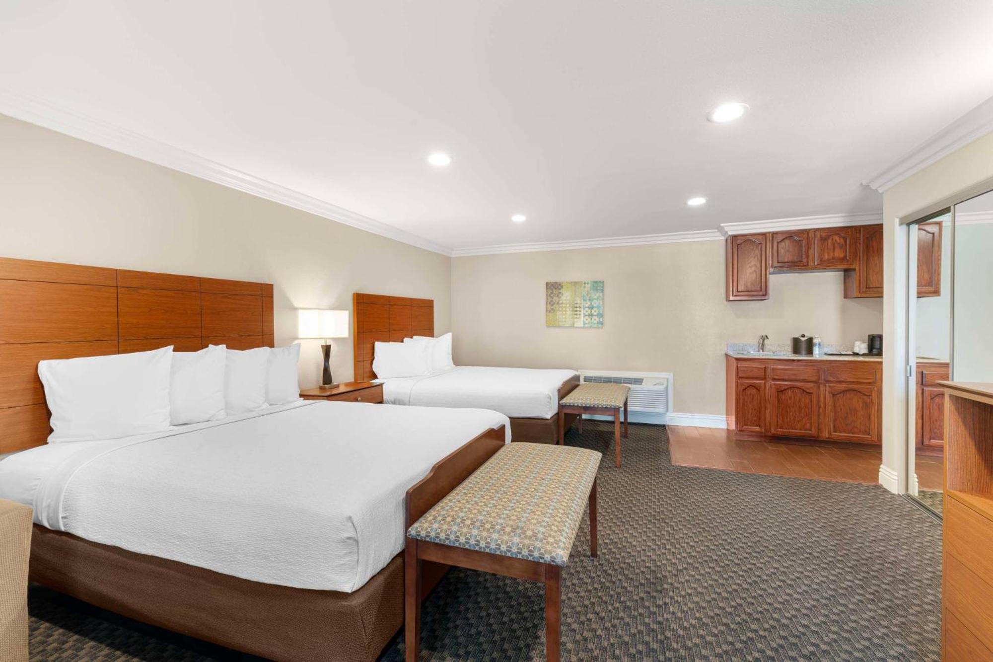 Best Western Oxnard Inn Bagian luar foto