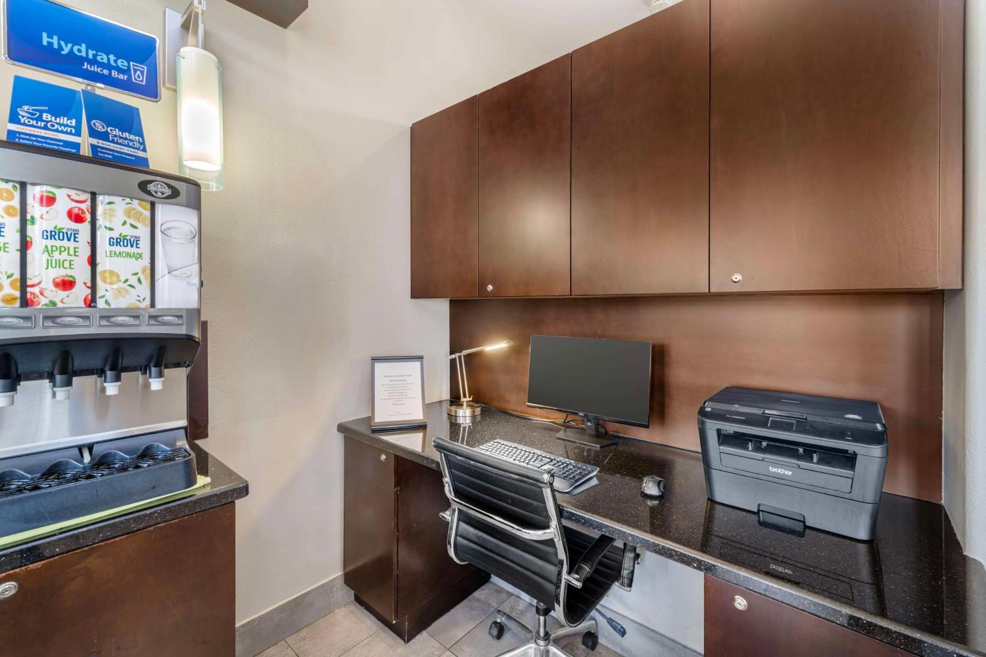 Best Western Oxnard Inn Bagian luar foto