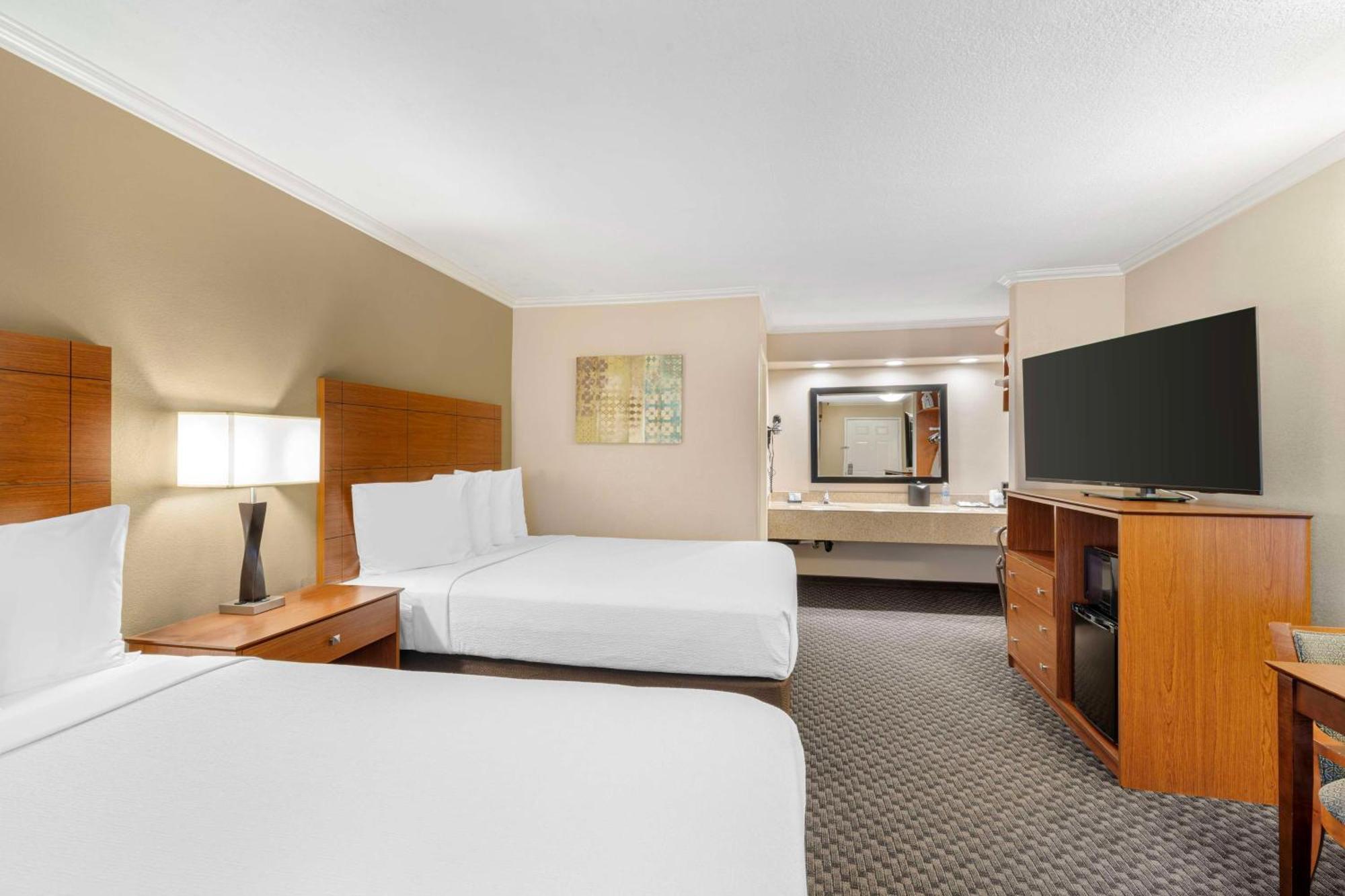 Best Western Oxnard Inn Bagian luar foto