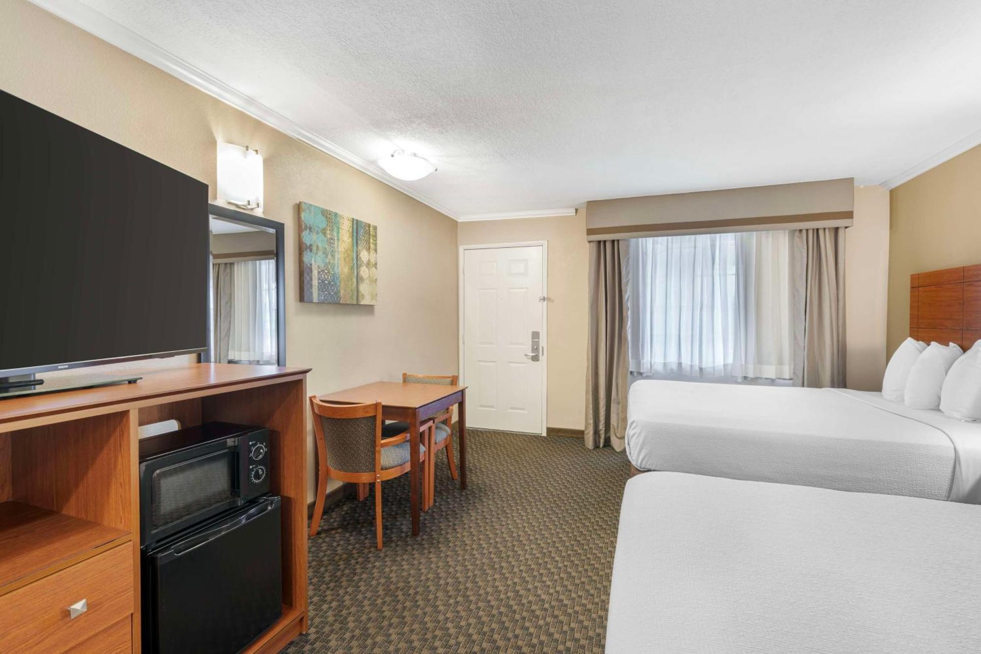 Best Western Oxnard Inn Bagian luar foto
