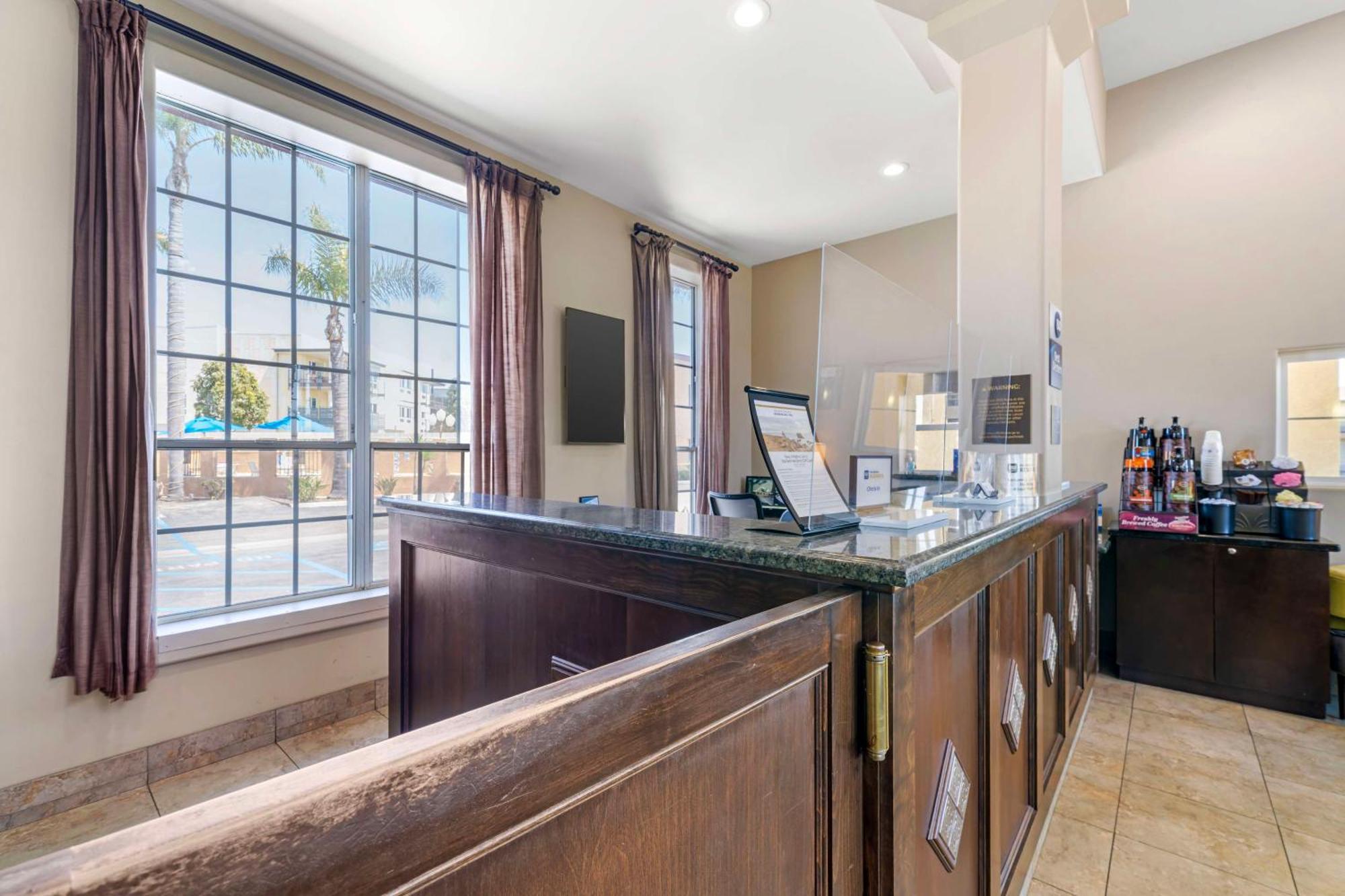 Best Western Oxnard Inn Bagian luar foto