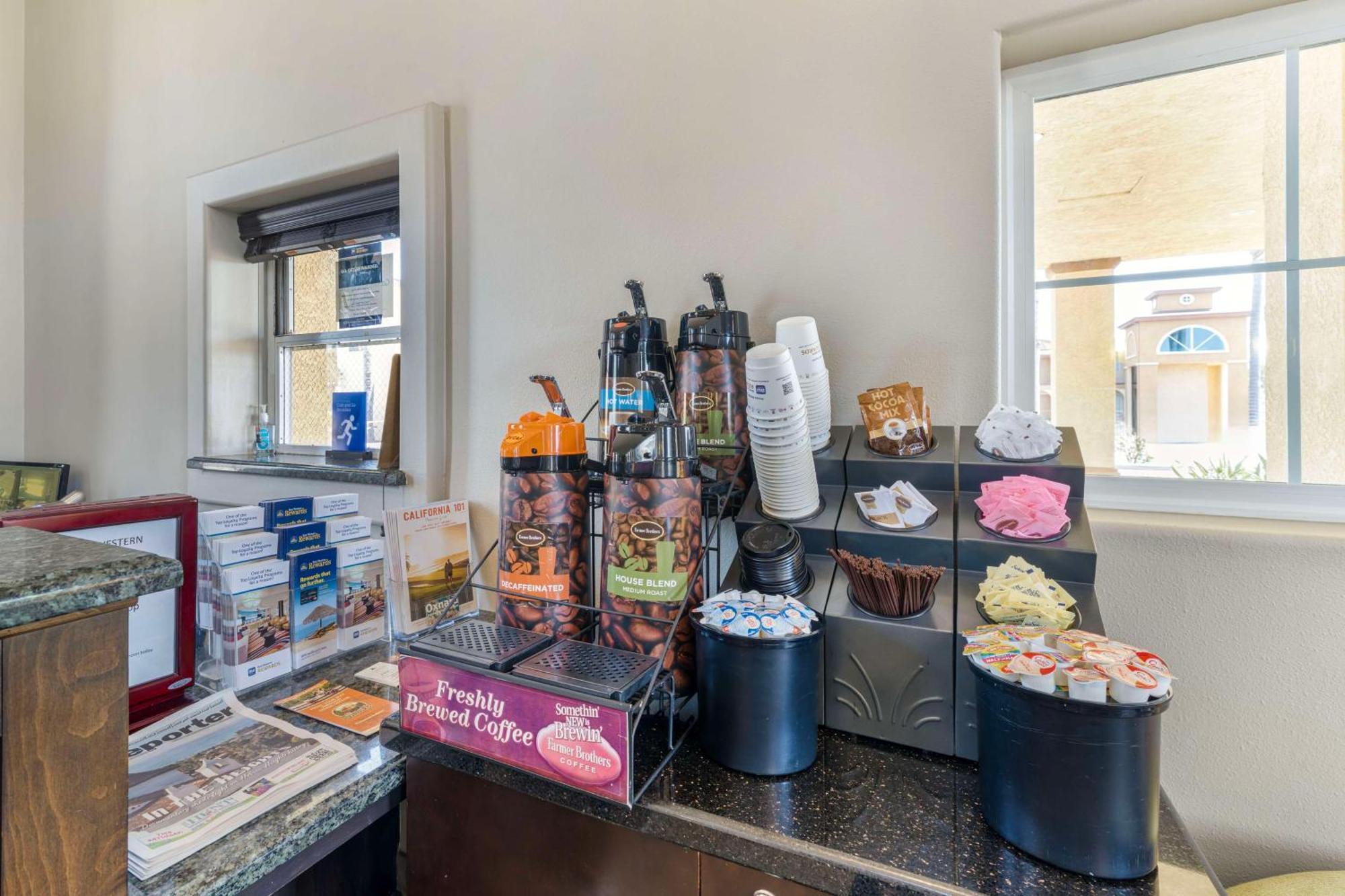 Best Western Oxnard Inn Bagian luar foto